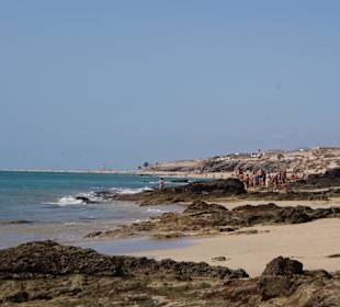 Plaża około 20 min spacerkiem od hotelu