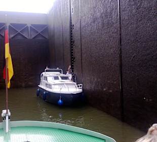 Auf dem Weg zur größten Wasserkreuzstr. der Welt! 