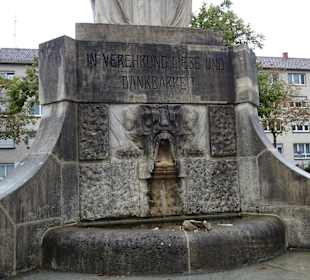 Alice Denkmal Darmstadt