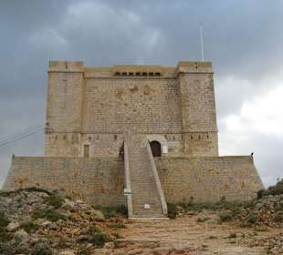 Comino -Tower (ca. 20-25 Min entfernt)