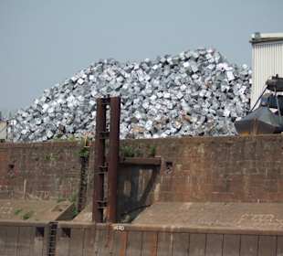 Schrott der Autoindustrie Wolfsburg