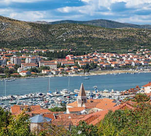 Hafen und Altstadt von Trogir