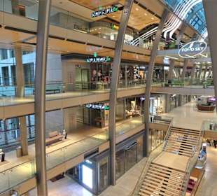 Rundgang durch die Europa Passage vor der Öffnung