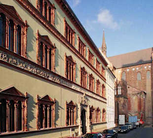 Altstadt Wismar, Fürstenhof und Georgenkirche