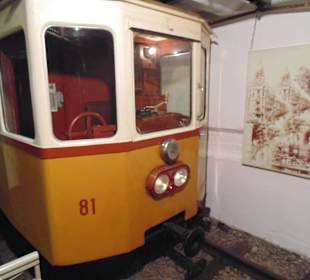 Zabytkowy wagon metra - front