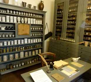 Rundgang durch die Ausstellung des Museums