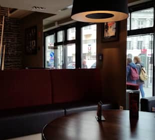 Barbereich im EG