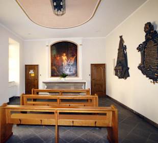 Blick in die Seitenkapelle