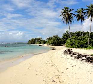 Spaziergang an der Plage de Bois Jolan