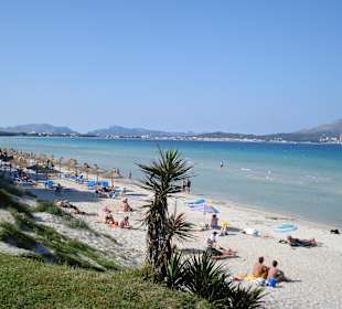 Strand - ca. 100 m entfernt