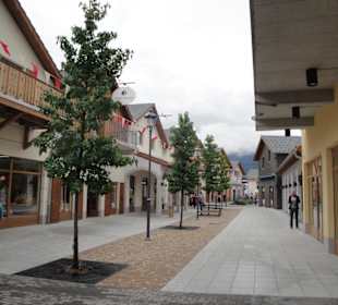 Ladenstraße