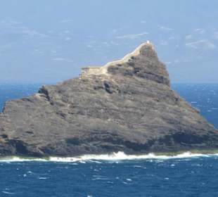 Vorgelagerter Felsen