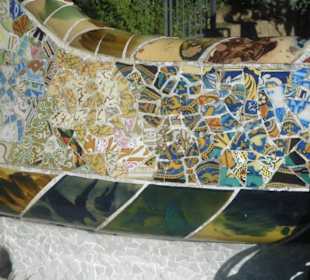 Le panchine in maiolica