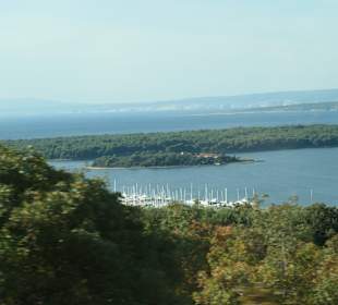 Blick zum Yachthafen von Punta