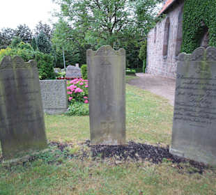 Fischerkirche Borby Stelen