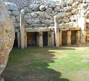 Ggantija Tempel innen