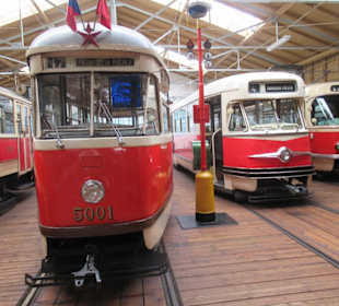 Im Museum des öffentlichen Peronennahverkehrs