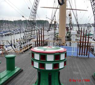 Blick vom Bug über´s gesamte Schiff