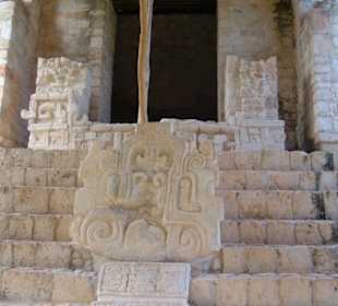 Ausschnitt der Pyramide von EK Balam