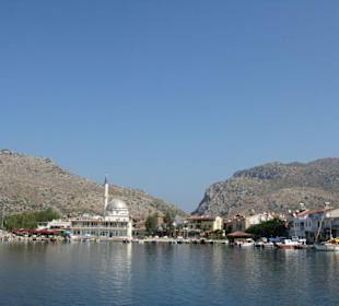 Bozburun bei Enlaufen mit dem Gulet