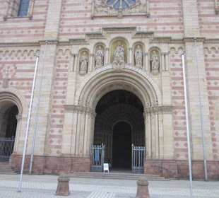 Aussenansicht DOM zu Speyer