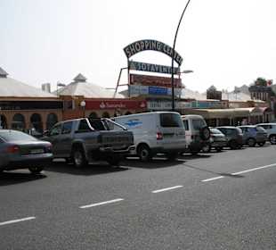 Kleiner Supermarkt direkt neben dem Hotel