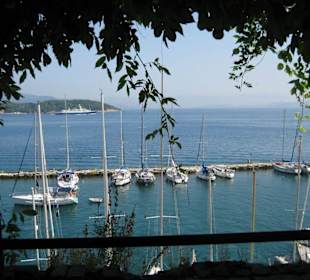 Blick zur Insel Vido