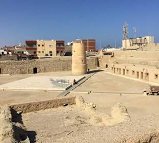 Turm und Zisterne Al Quseir Fort