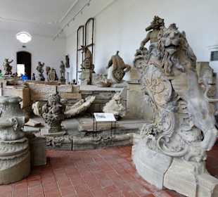 Im „Ferdinand-Tietz-Museum“ von Schloss Seehof