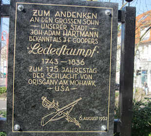 Der Lederstrumpfbrunnen