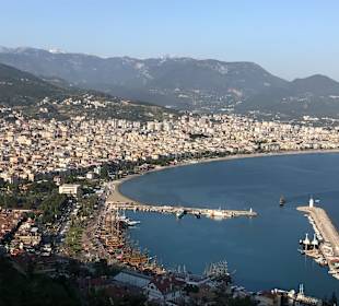 Blick auf Alanya von der Burg aus. 