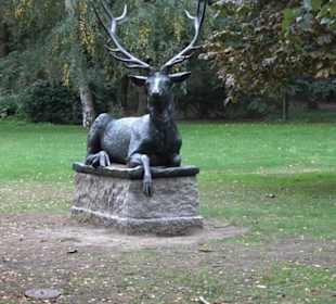 Tierplastiken am Floraplatz