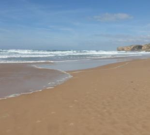 Praia de Monte Clérigo an der Westalgarve