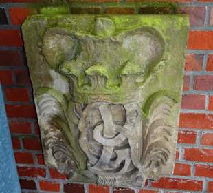 Monogrammstein der Weserbrücke