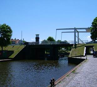 Zugbrücke Friesenschleuse