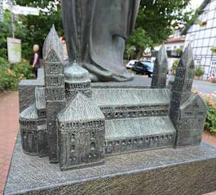 Denkmal Bischof Benno II