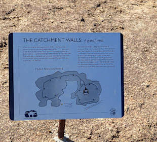 Infotafel auf dem Wave Rock