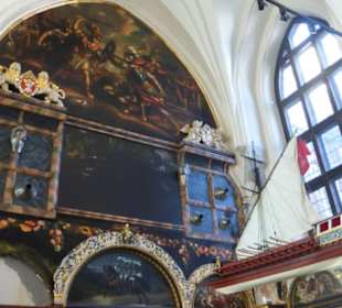 Dwór Artusa, der Artushof: Innenbesichtigung