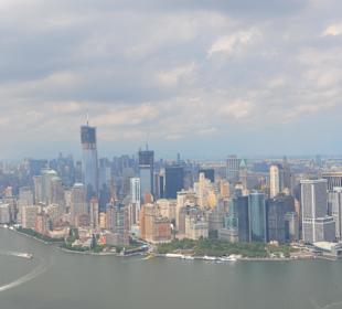 Mit Liberty Helicopter NYC erkunden...