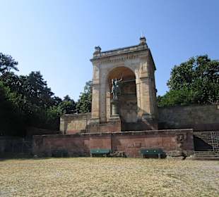 Sieges- und Friedensdenkmal
