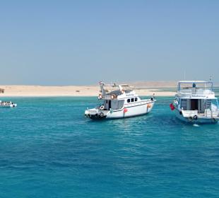 Paradise Island "Mahmya"