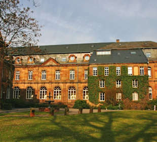 Die Alte Abtei, heute Erlebniszentrum von V&B