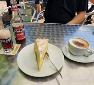 Cafe Wintersport am Wasserfall