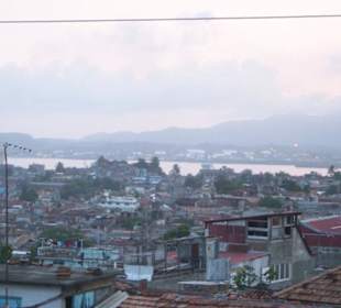 Blick auf die Bucht von Santiago de Cuba