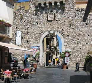 Porta Catania, Taormina