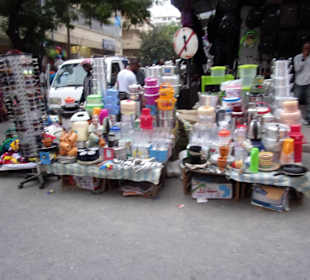 Seitenstrassen um den Kariakoo Markt