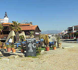 Vom Strand herkommend die erste Trinkmöglichkeit