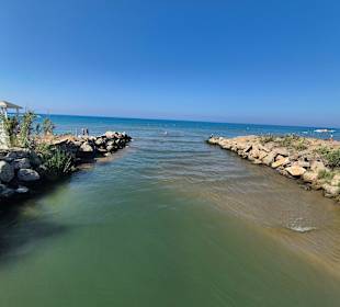 Strand