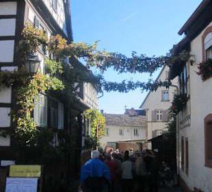 Weinfest in der Winzergasse Gleiszellen