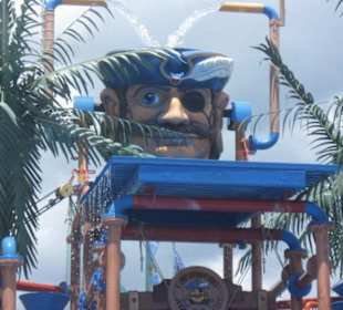 Piratenschiff mit Überraschungseffekt